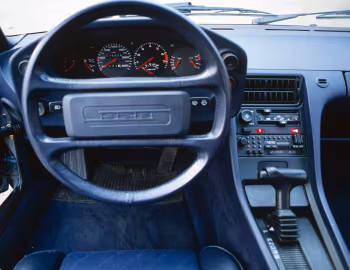 Panel frontal Porsche 928 S [Worldwide] '04.1980–08.1986