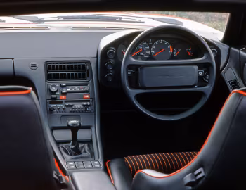 Panel frontal Porsche 928 S4 [UK-spec] '1986–91