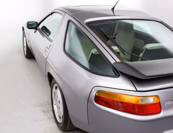 Porsche 928 S4 [UK-spec] '1986–91