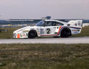 Liqui Moly Equipe Porsche 935 J (930 890 0014) '1980