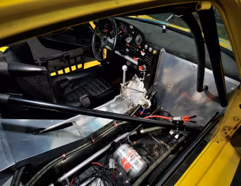 Interior Porsche 935 M16 "Scorpio Racing" Restoration (930 670 0171)