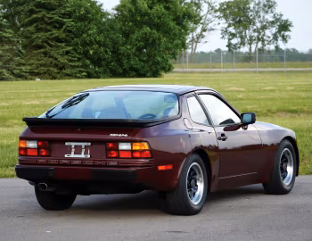 1983–89 Porsche 944 [North America] '1982–89
