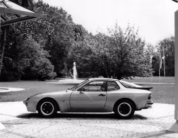 Porsche 944 [Worldwide] '1982–89