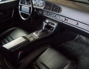Interior 1983–89 Porsche 944 [North America] '1982–89