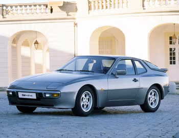 Porsche 944 [Worldwide] '1982–89