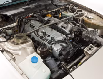 Bajo el capó Porsche 944 S2 [UK-spec] '1989–91