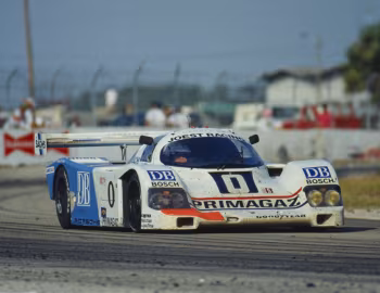 Porsche 962C (#011) '1989