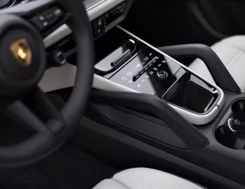 Интерьер Porsche Cayenne [Worldwide] '2023–н.в.