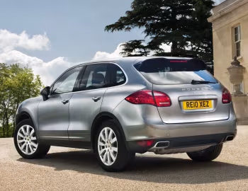 Porsche Cayenne Diesel [UK-spec] (958) '05.2010–08.2014