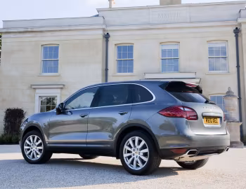 Porsche Cayenne Diesel [UK-spec] (958) '05.2010–08.2014