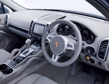 Interior Porsche Cayenne Diesel [UK-spec] (958) '05.2010–08.2014