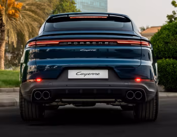 Porsche Cayenne Coupé [Middle East] '2023–pr.