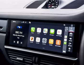 Interior Porsche Cayenne Coupé [UK-spec] '2019–23