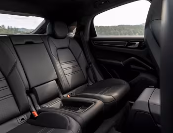 Интерьер Porsche Cayenne Coupé [Worldwide] '2019–23