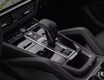 Интерьер Porsche Cayenne Coupé [Worldwide] '2019–23