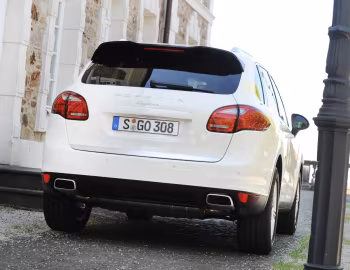 Porsche Cayenne Diesel [Worldwide] (958) '2010–14