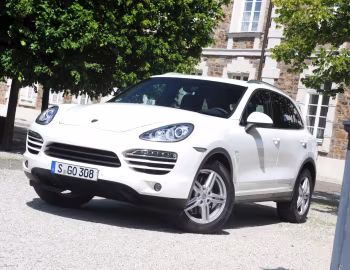 Porsche Cayenne Diesel [Worldwide] (958) '2010–14