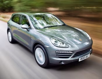 Porsche Cayenne Diesel [UK-spec] (958) '05.2010–08.2014