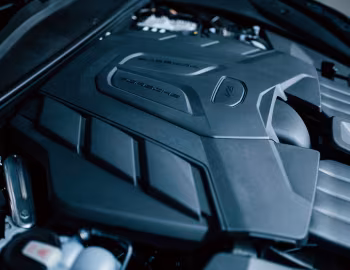 Bajo el capó Porsche Cayenne E-Hybrid [Japan] '2023–pr.