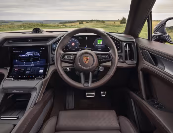 Panel frontal Porsche Cayenne Electric [UK-spec] '2026