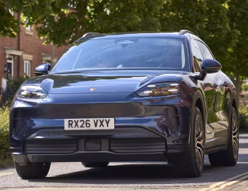 Porsche Cayenne Electric [UK-spec] '2026