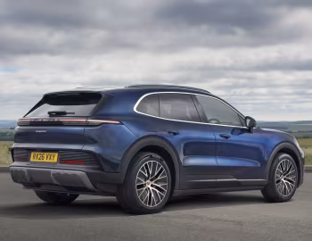 Porsche Cayenne Electric [UK-spec] '2026