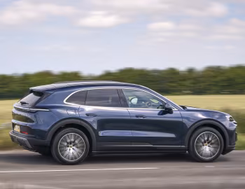Porsche Cayenne Electric [UK-spec] '2026