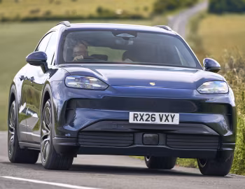 Porsche Cayenne Electric [UK-spec] '2026