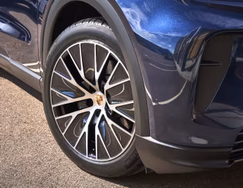 Porsche Cayenne Electric [UK-spec] '2026