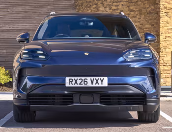 Porsche Cayenne Electric [UK-spec] '2026
