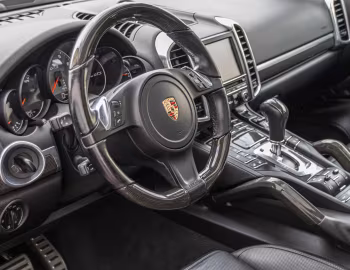 Panel frontal 2013–14 Porsche Cayenne GTS [North America] (958) '2012–14