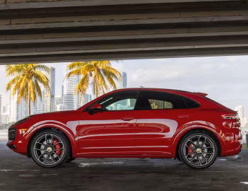 2021–23 Porsche Cayenne GTS Coupé [North America] '2020–23