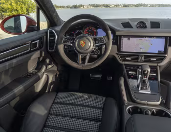 Panel frontal 2021–23 Porsche Cayenne GTS Coupé [North America] '2020–23