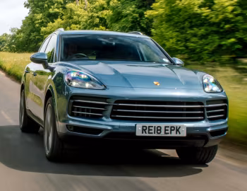 Porsche Cayenne S [UK-spec] (PO536) '2018–23