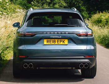 Porsche Cayenne S [UK-spec] (PO536) '2018–23