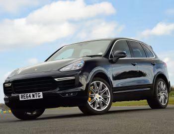 Porsche Cayenne Turbo [UK-spec] (958) '2014–17