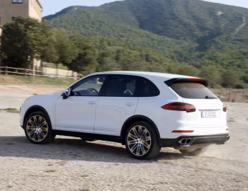 Porsche Cayenne Turbo [Worldwide] (958) '2014–17