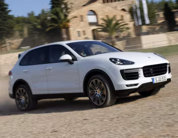 Porsche Cayenne Turbo [Worldwide] (958) '2014–17