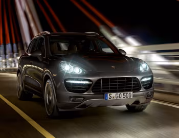 Porsche Cayenne Turbo [Worldwide] (958) '2010–14