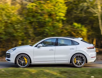 Porsche Cayenne Turbo Coupé [UK-spec] '2019–23