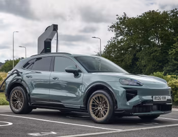 Porsche Cayenne Turbo Electric [UK-spec] '2026