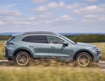 Porsche Cayenne Turbo Electric [UK-spec] '2026