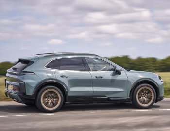 Porsche Cayenne Turbo Electric [UK-spec] '2026