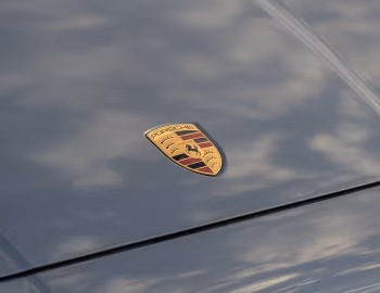 Logotipo Porsche Cayenne Turbo GT [Middle East] '2024–pr.