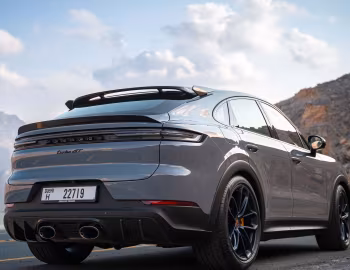 Porsche Cayenne Turbo GT [Middle East] '2024–pr.
