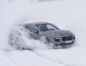 Porsche Cayenne Turbo S [Worldwide] (958) '2015–19