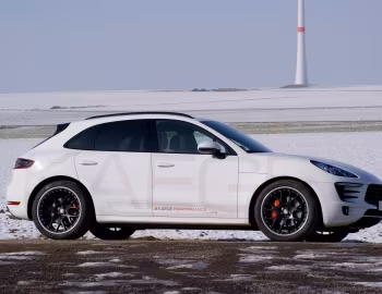 Kaege Porsche Macan S (95B) '2015–18