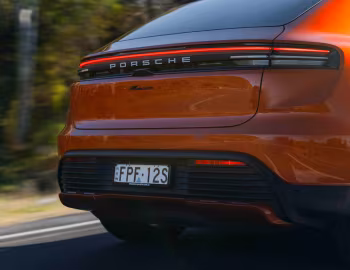 Porsche Macan [Australia] '2024–pr.