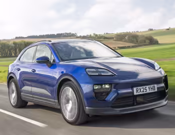 Porsche Macan [UK-spec] '2024–pr.