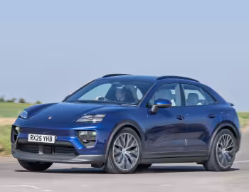 Porsche Macan [UK-spec] '2024–pr.